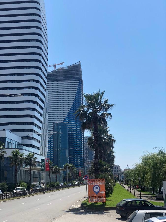 Apart Twin Lola Batumi Exterior foto